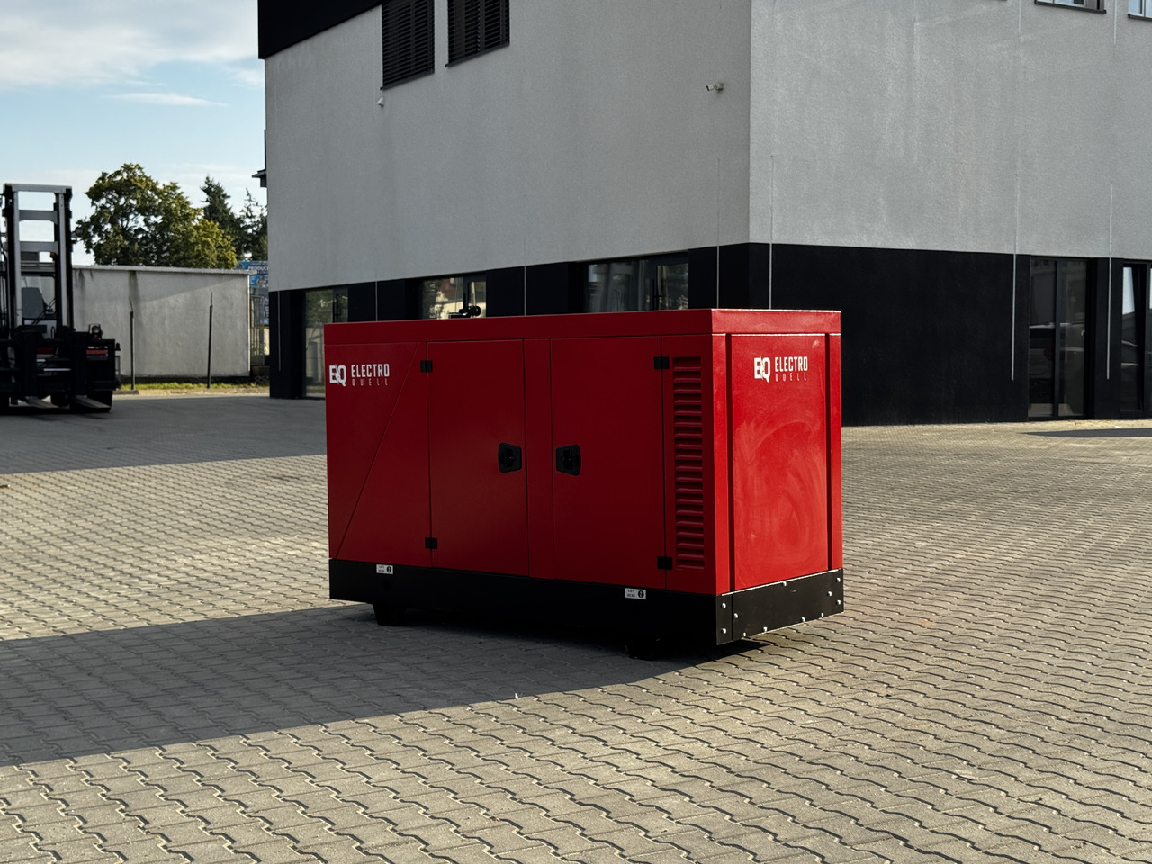 IVECO 45 kVA / 36 kW - Elektrikli jeneratör: fotoğraf 4 IVECO 45 kVA / 36 kW - Elektrikli jeneratör: fotoğraf 4