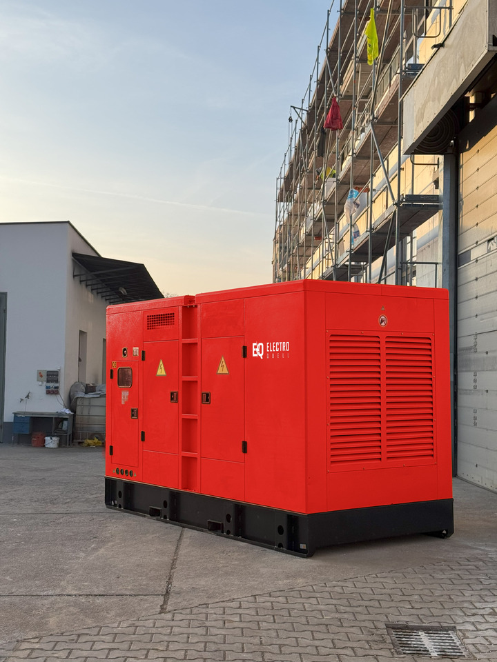 VOLVO 400 kVA / 330 kW - Elektrikli jeneratör: fotoğraf 2 VOLVO 400 kVA / 330 kW - Elektrikli jeneratör: fotoğraf 2
