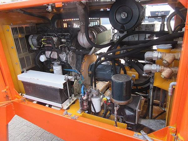 2014 PUTZMEISTER BSA1005 DC trailer mounted. - Sabit beton pompası: fotoğraf 5 2014 PUTZMEISTER BSA1005 DC trailer mounted. - Sabit beton pompası: fotoğraf 5