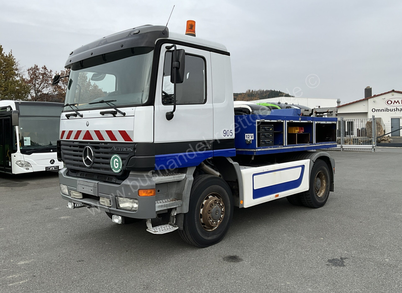 Mercedes-Benz Actros 2031 Abschlepper - Çekici kamyonu: fotoğraf 2 Mercedes-Benz Actros 2031 Abschlepper - Çekici kamyonu: fotoğraf 2
