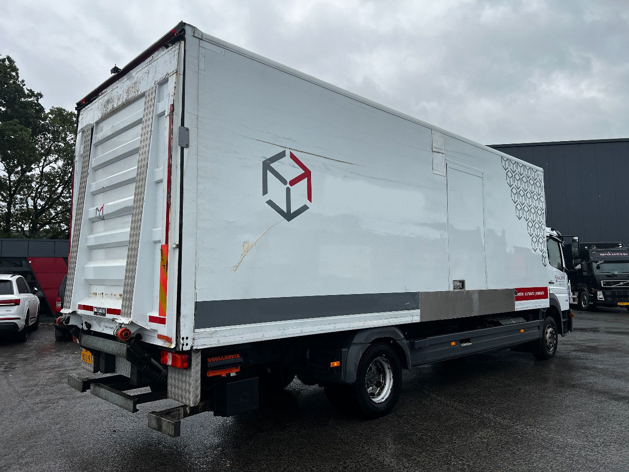 Mercedes-Benz Atego 1218 Euro 6, Full steel suspension - Kapalı kasa kamyon: fotoğraf 3 Mercedes-Benz Atego 1218 Euro 6, Full steel suspension - Kapalı kasa kamyon: fotoğraf 3