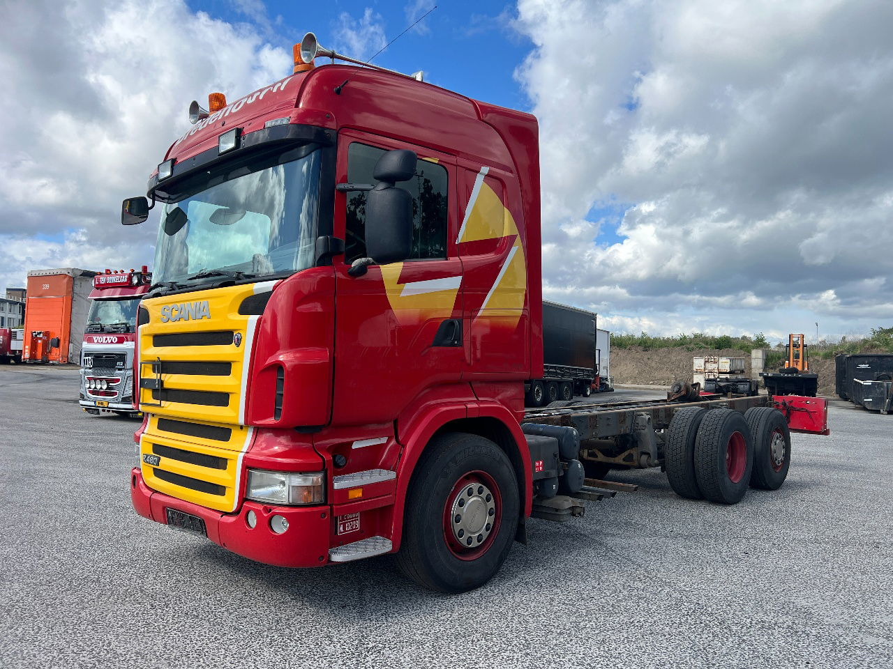 Scania R480 Highline 6x2, Retarder, Euro 5 - Şasi kamyon: fotoğraf 1 Scania R480 Highline 6x2, Retarder, Euro 5 - Şasi kamyon: fotoğraf 1