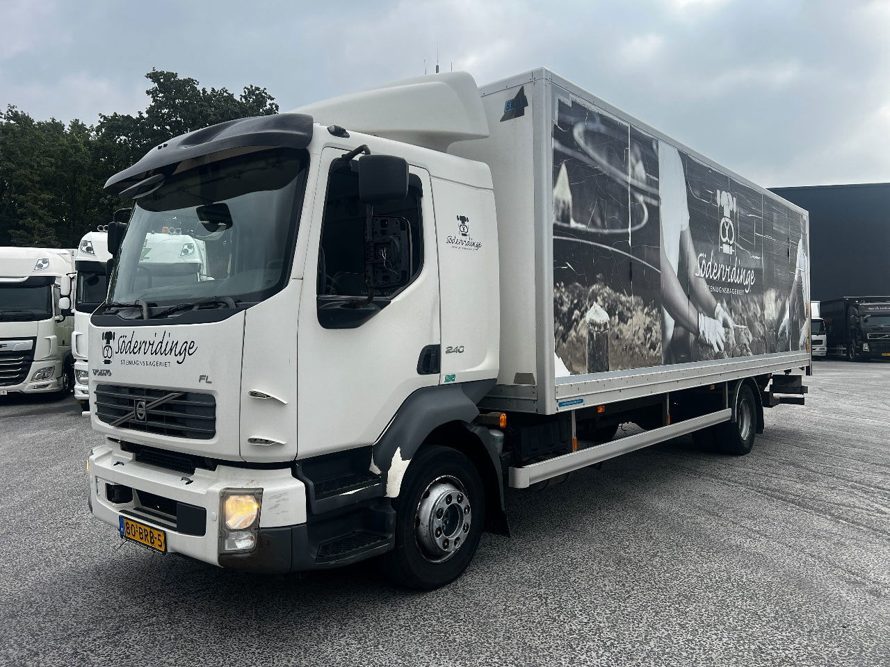 Volvo FL 12.240 Euro 5, NL truck - Kapalı kasa kamyon: fotoğraf 1 Volvo FL 12.240 Euro 5, NL truck - Kapalı kasa kamyon: fotoğraf 1