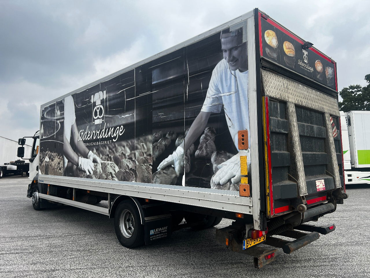 Volvo FL 12.240 Euro 5, NL truck - Kapalı kasa kamyon: fotoğraf 4 Volvo FL 12.240 Euro 5, NL truck - Kapalı kasa kamyon: fotoğraf 4