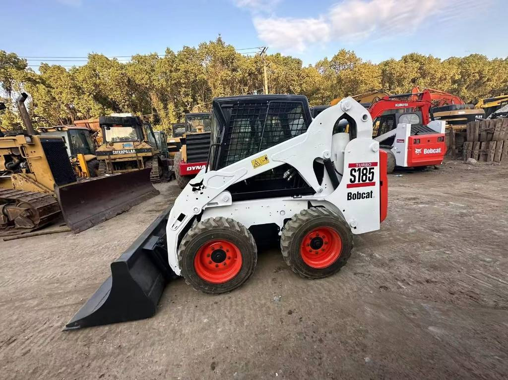Bobcat S 185 - Mini yükleyici: fotoğraf 3 Bobcat S 185 - Mini yükleyici: fotoğraf 3