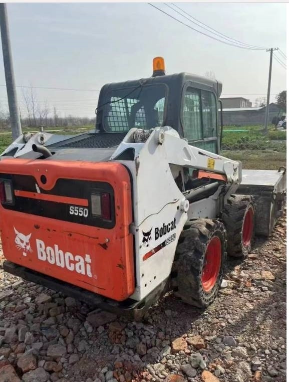 Bobcat S 550 - Mini yükleyici: fotoğraf 2 Bobcat S 550 - Mini yükleyici: fotoğraf 2