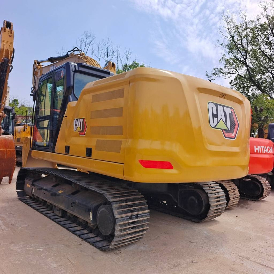 Paletli ekskavatör CAT 320 GC: fotoğraf 1