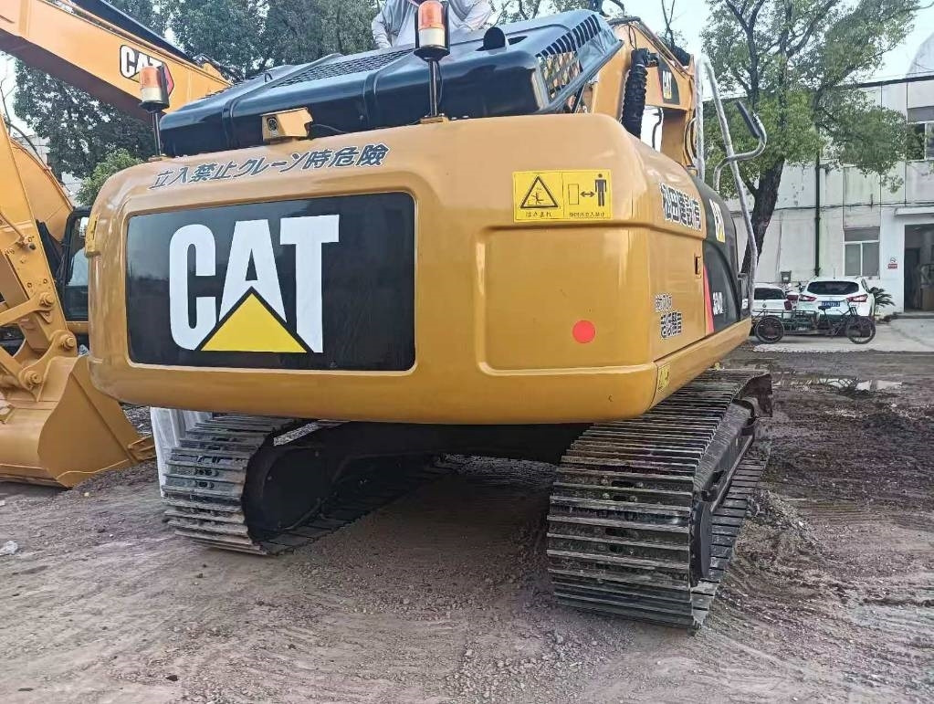 CAT 324 DL - Paletli ekskavatör: fotoğraf 4 CAT 324 DL - Paletli ekskavatör: fotoğraf 4