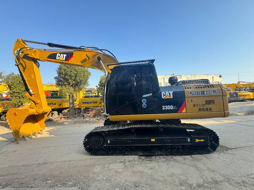 CAT 330D2L - Paletli ekskavatör: fotoğraf 1 CAT 330D2L - Paletli ekskavatör: fotoğraf 1
