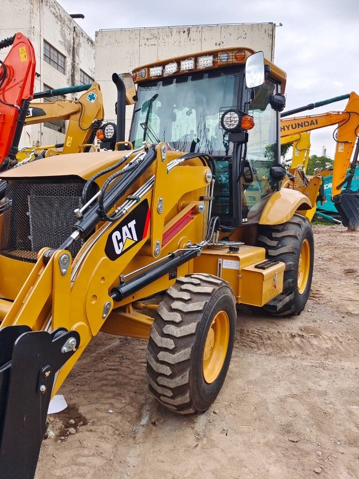 CAT 420 F - Iş makinesi: fotoğraf 3 CAT 420 F - Iş makinesi: fotoğraf 3