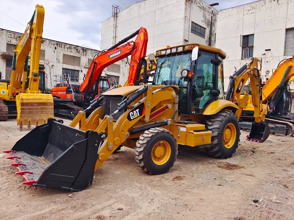 CAT 420 F - Iş makinesi: fotoğraf 5 CAT 420 F - Iş makinesi: fotoğraf 5