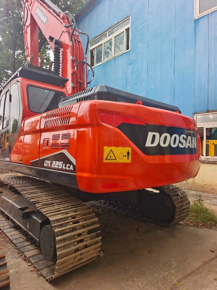 Doosan DX 225 LC - Paletli ekskavatör: fotoğraf 4 Doosan DX 225 LC - Paletli ekskavatör: fotoğraf 4