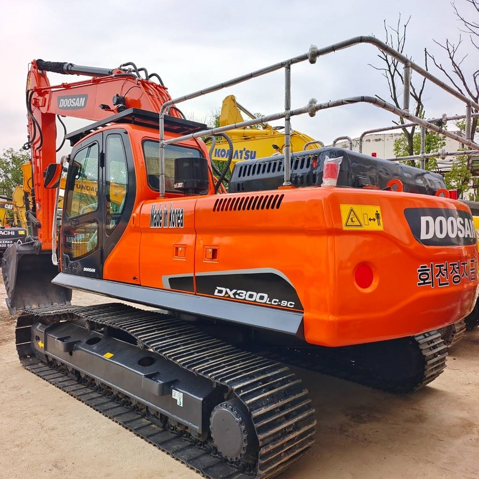 Doosan DX 300 - Paletli ekskavatör: fotoğraf 2 Doosan DX 300 - Paletli ekskavatör: fotoğraf 2