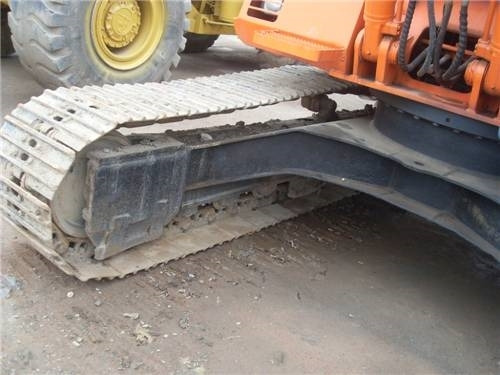 Hitachi EX 120-3 - Paletli ekskavatör: fotoğraf 3 Hitachi EX 120-3 - Paletli ekskavatör: fotoğraf 3