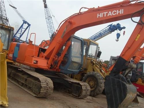 Hitachi EX 120-3 - Paletli ekskavatör: fotoğraf 2 Hitachi EX 120-3 - Paletli ekskavatör: fotoğraf 2