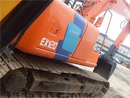 Hitachi EX 120-3 - Paletli ekskavatör: fotoğraf 5 Hitachi EX 120-3 - Paletli ekskavatör: fotoğraf 5