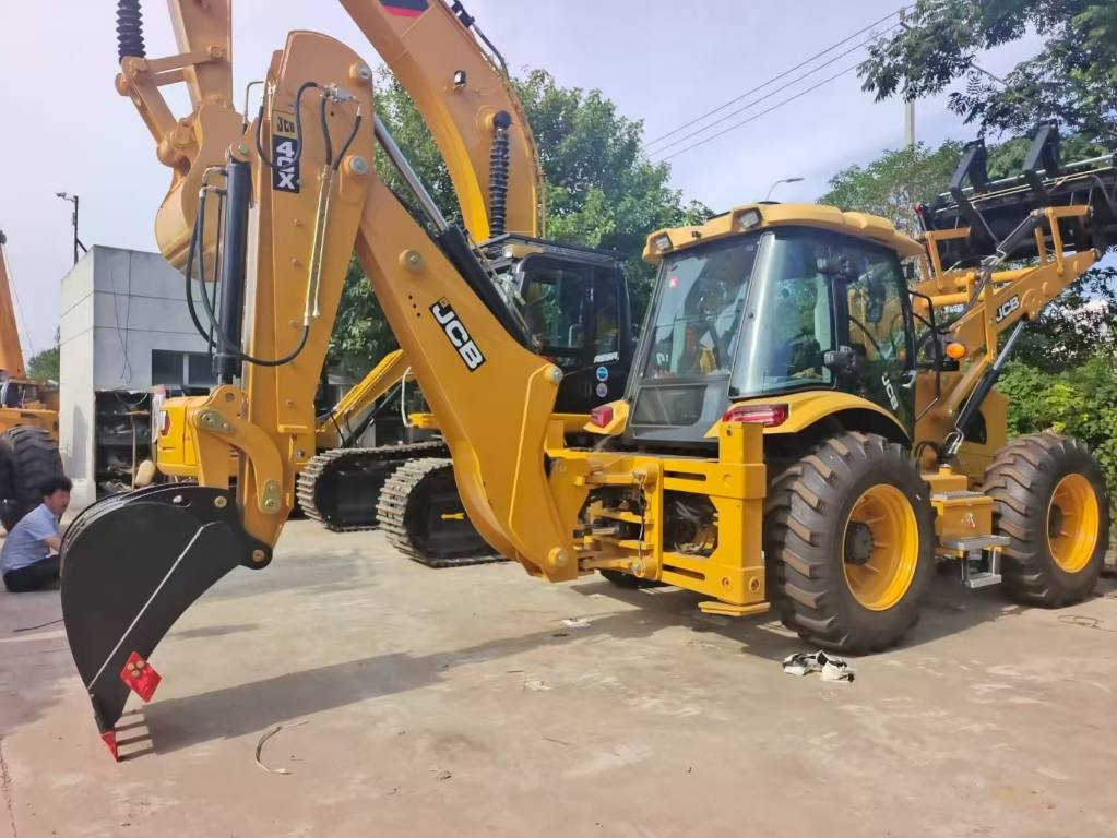 JCB 4 CX - Iş makinesi: fotoğraf 1 JCB 4 CX - Iş makinesi: fotoğraf 1