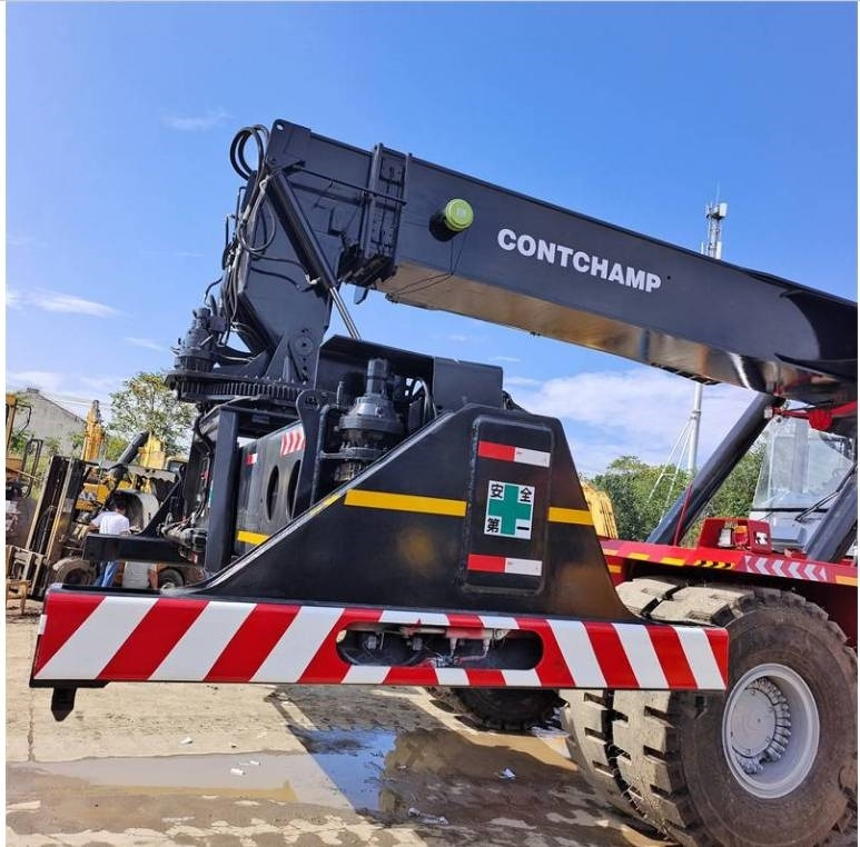 Kalmar DRF 450 - Reachstacker: fotoğraf 3 Kalmar DRF 450 - Reachstacker: fotoğraf 3