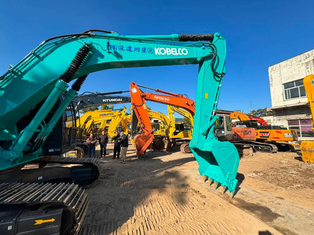 Kobelco SK 200-8 - Paletli ekskavatör: fotoğraf 5 Kobelco SK 200-8 - Paletli ekskavatör: fotoğraf 5