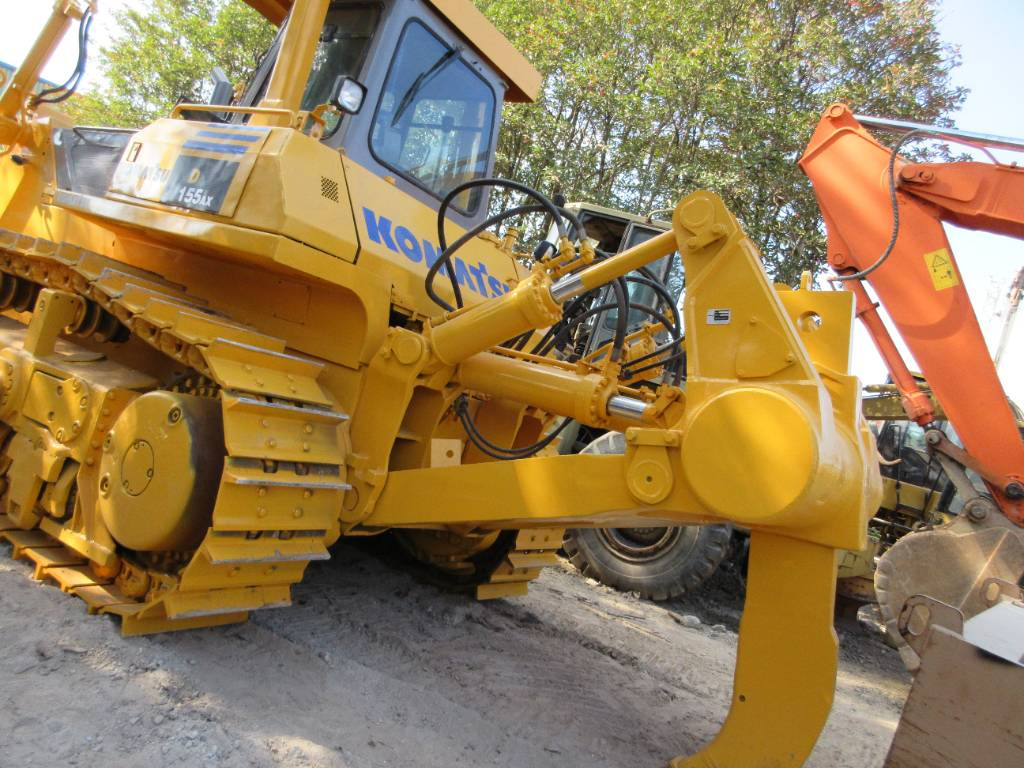 Komatsu D 155A - Buldozer: fotoğraf 1 Komatsu D 155A - Buldozer: fotoğraf 1