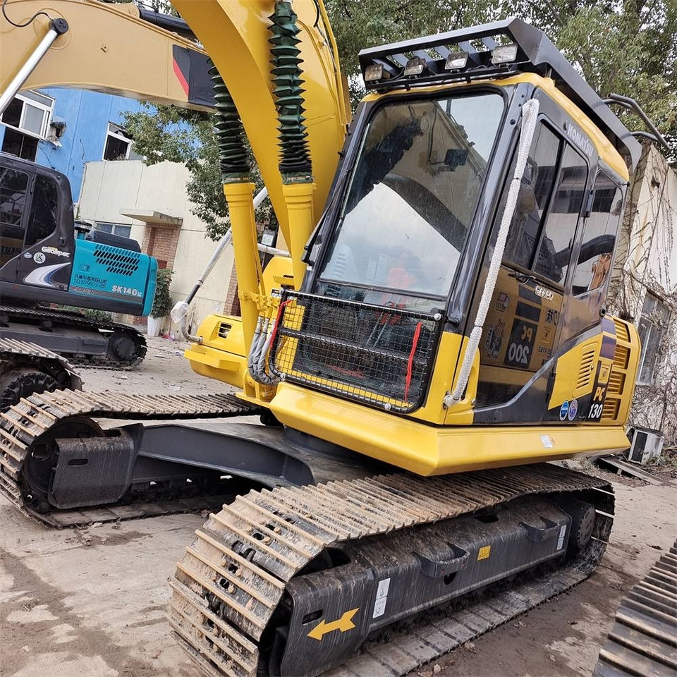 Paletli ekskavatör Komatsu PC 130: fotoğraf 11