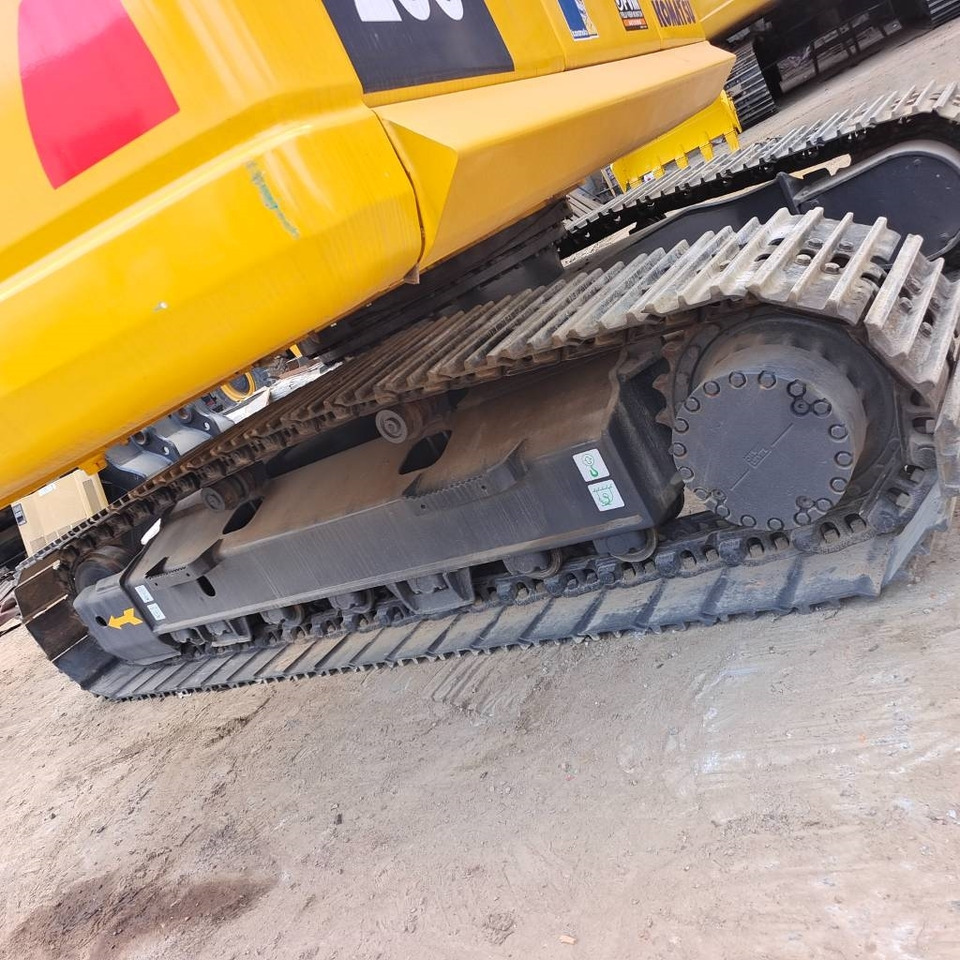 Komatsu PC 200 - Paletli ekskavatör: fotoğraf 5 Komatsu PC 200 - Paletli ekskavatör: fotoğraf 5