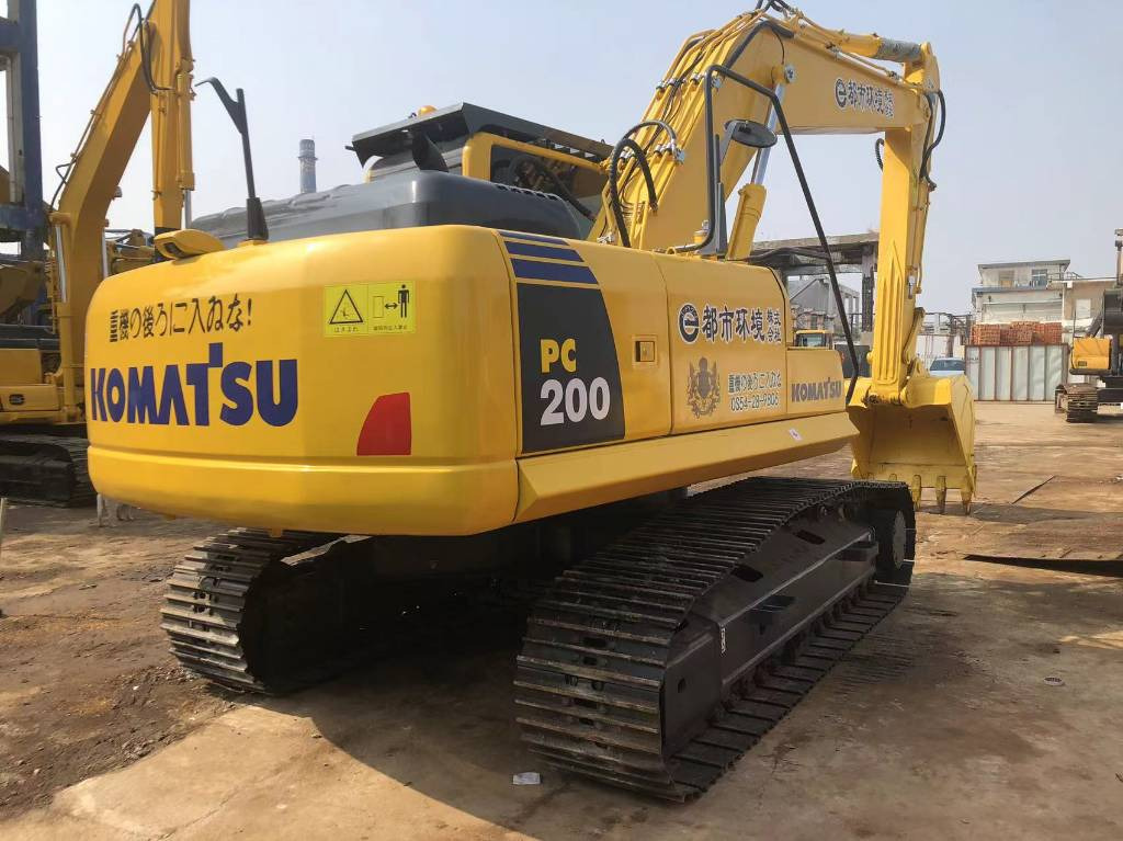 Komatsu PC 220-8 - Paletli ekskavatör: fotoğraf 2 Komatsu PC 220-8 - Paletli ekskavatör: fotoğraf 2