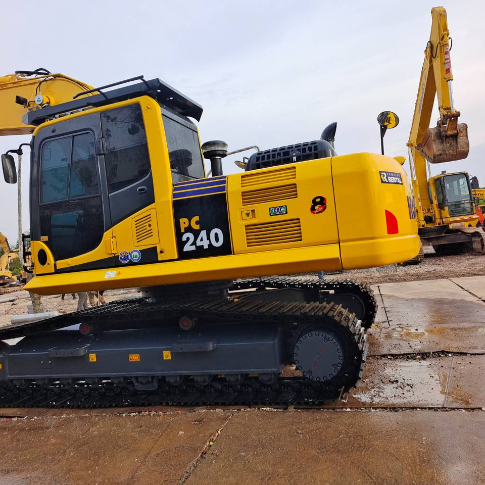 Komatsu PC 240 LC-8 - Paletli ekskavatör: fotoğraf 3 Komatsu PC 240 LC-8 - Paletli ekskavatör: fotoğraf 3