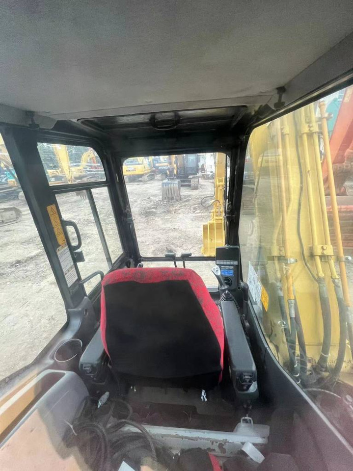 Paletli ekskavatör Komatsu PC 70-8: fotoğraf 9