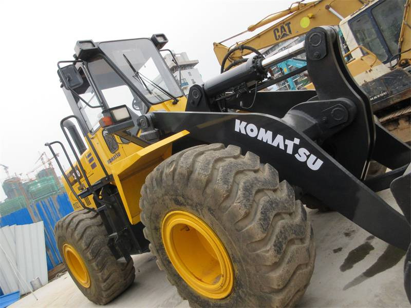 Komatsu WA 380 - Tekerlekli yükleyici: fotoğraf 3 Komatsu WA 380 - Tekerlekli yükleyici: fotoğraf 3