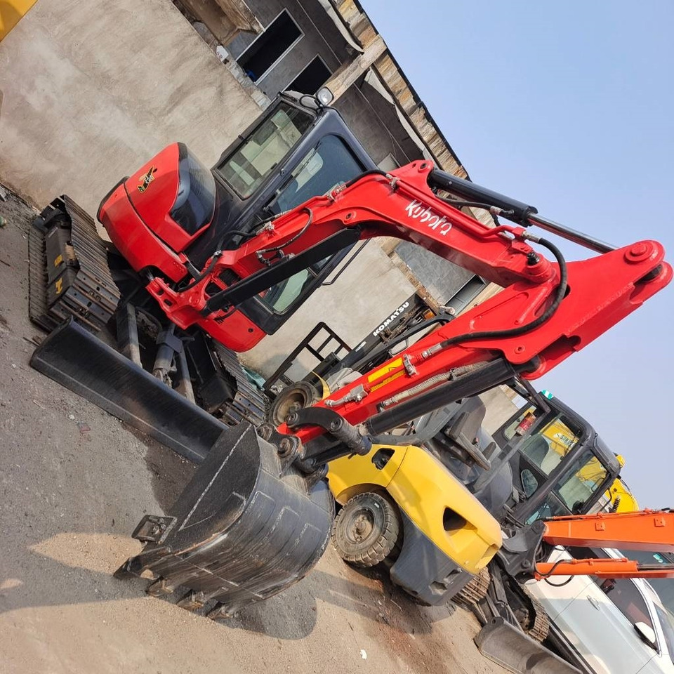 Kubota U 35-3 - Mini ekskavatör: fotoğraf 2 Kubota U 35-3 - Mini ekskavatör: fotoğraf 2