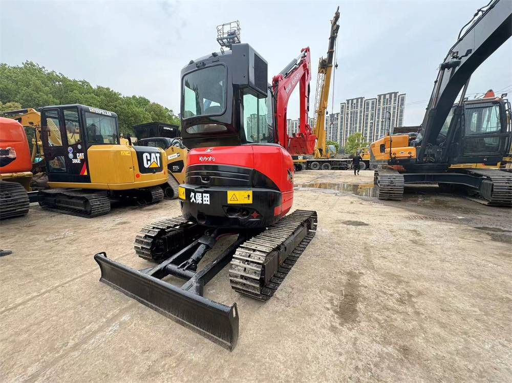 Kubota U 35-3 - Mini ekskavatör: fotoğraf 3 Kubota U 35-3 - Mini ekskavatör: fotoğraf 3