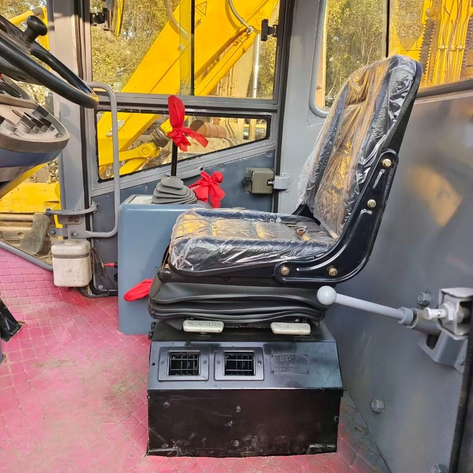 XCMG XS 143J - Paletli ekskavatör: fotoğraf 3 XCMG XS 143J - Paletli ekskavatör: fotoğraf 3