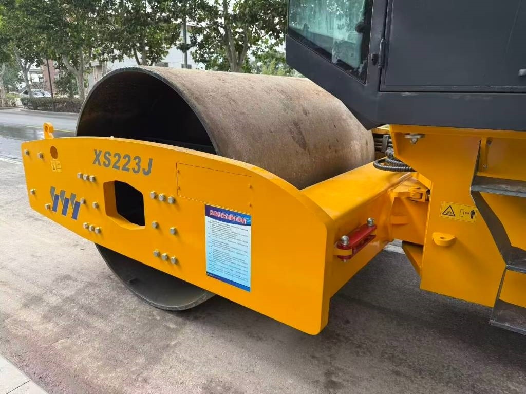 XCMG XS 223 J - Kompaktör: fotoğraf 3 XCMG XS 223 J - Kompaktör: fotoğraf 3