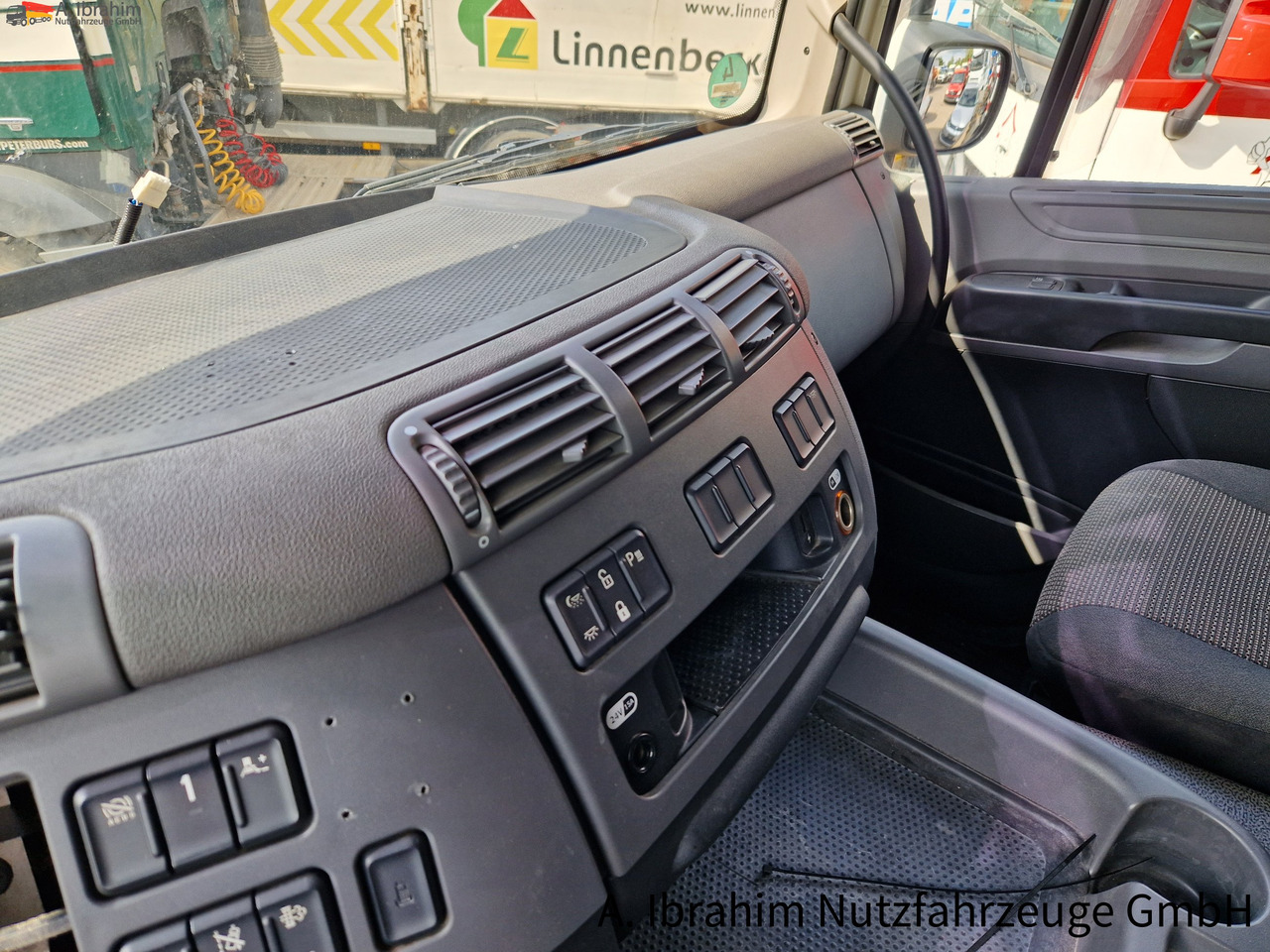 Daf CF 400 FT PTO für Kompressor Standklima, fehlerfrei - Çekici: fotoğraf 3 Daf CF 400 FT PTO für Kompressor Standklima, fehlerfrei - Çekici: fotoğraf 3