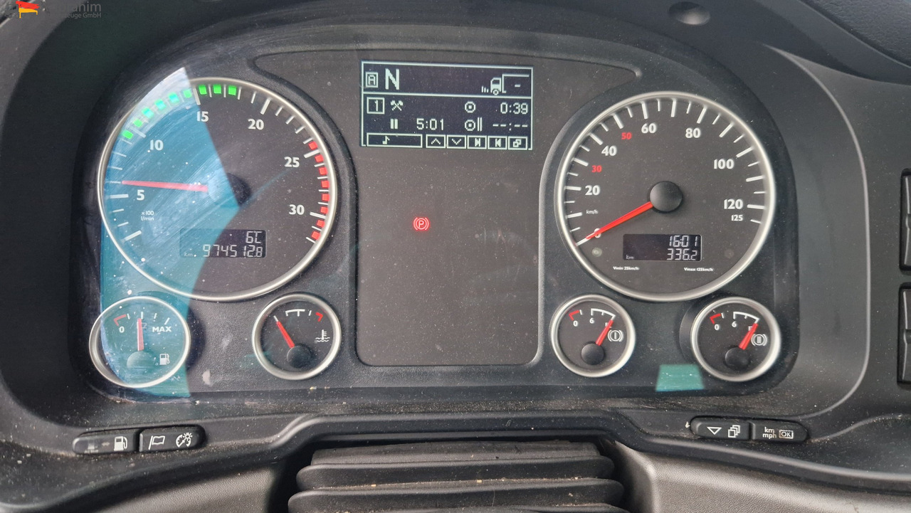 MAN 18.400 TGX Flachdach Retarder, Klima, 1 Bett, Kühlschrank - Çekici: fotoğraf 2 MAN 18.400 TGX Flachdach Retarder, Klima, 1 Bett, Kühlschrank - Çekici: fotoğraf 2