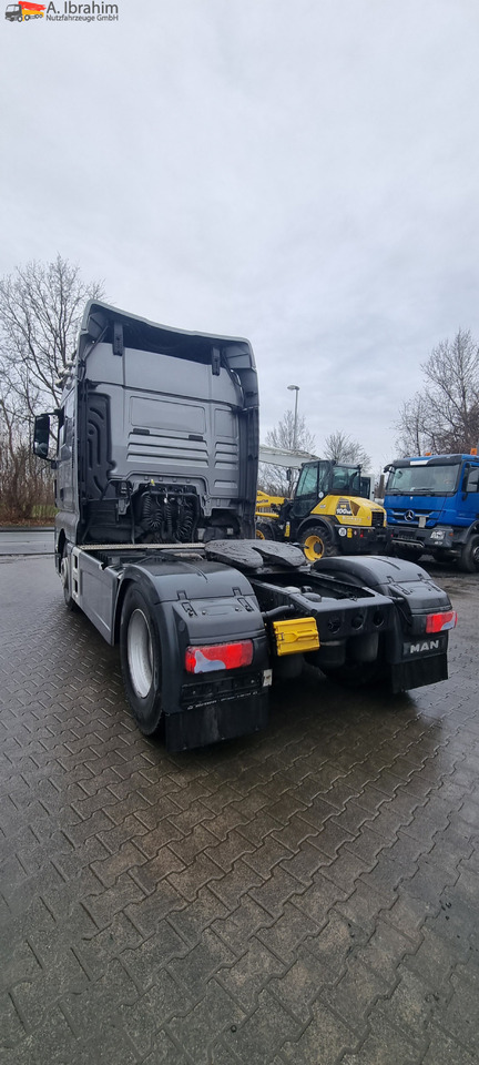 MAN 18.500 TGX Retarder, 2x Tank, Motorschaden !! - Çekici: fotoğraf 2 MAN 18.500 TGX Retarder, 2x Tank, Motorschaden !! - Çekici: fotoğraf 2