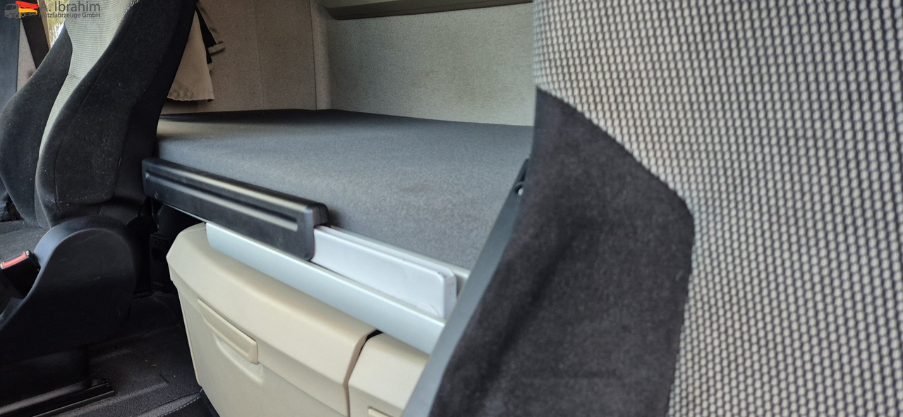 MAN TGX 18.470 Retarder, Klima Lieferantenerklärung vorhanden - Çekici: fotoğraf 4 MAN TGX 18.470 Retarder, Klima Lieferantenerklärung vorhanden - Çekici: fotoğraf 4