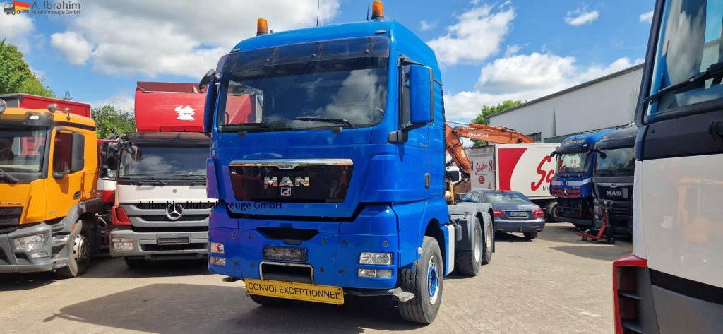 MAN TGX 33.540 Retarder, Topzustand 83000 kg zZgGw - Çekici: fotoğraf 1 MAN TGX 33.540 Retarder, Topzustand 83000 kg zZgGw - Çekici: fotoğraf 1