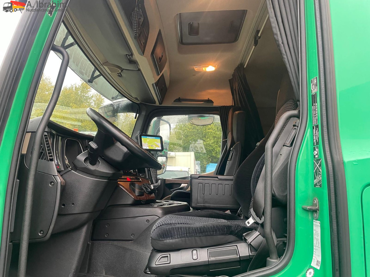 Mercedes-Benz 1836 Spoiler, Vollservice, Topzustand | Navigationsystem | Originalkilometer - Çekici: fotoğraf 4 Mercedes-Benz 1836 Spoiler, Vollservice, Topzustand | Navigationsystem | Originalkilometer - Çekici: fotoğraf 4