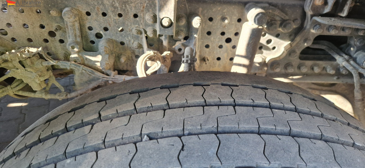 Mercedes-Benz 1840 Actros, 3x vorhanden, identisch - Çekici: fotoğraf 3 Mercedes-Benz 1840 Actros, 3x vorhanden, identisch - Çekici: fotoğraf 3