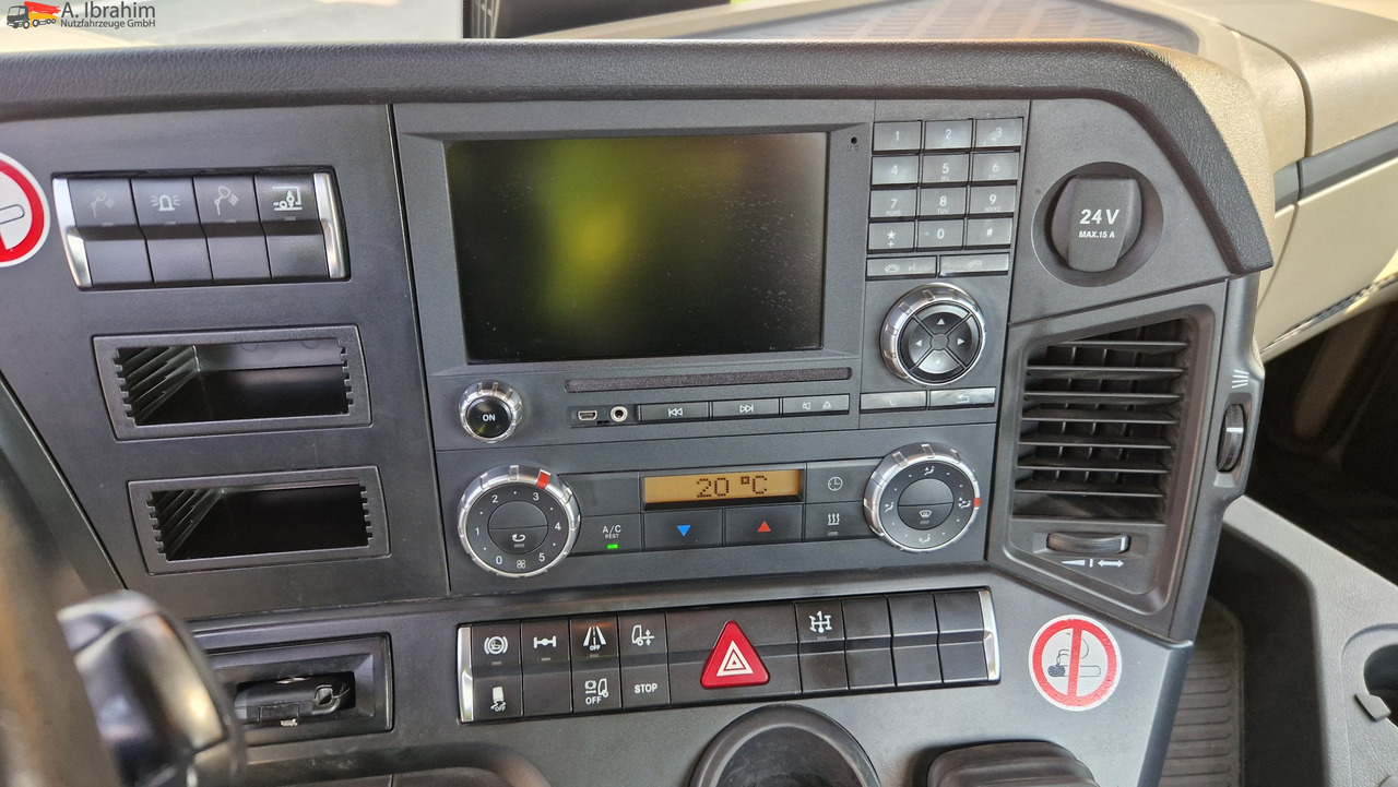 Mercedes-Benz 1840 Actros, 3x vorhanden, identisch - Çekici: fotoğraf 2 Mercedes-Benz 1840 Actros, 3x vorhanden, identisch - Çekici: fotoğraf 2