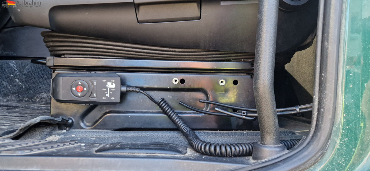 Mercedes-Benz 1840 Actros, 3x vorhanden, identisch - Çekici: fotoğraf 2 Mercedes-Benz 1840 Actros, 3x vorhanden, identisch - Çekici: fotoğraf 2