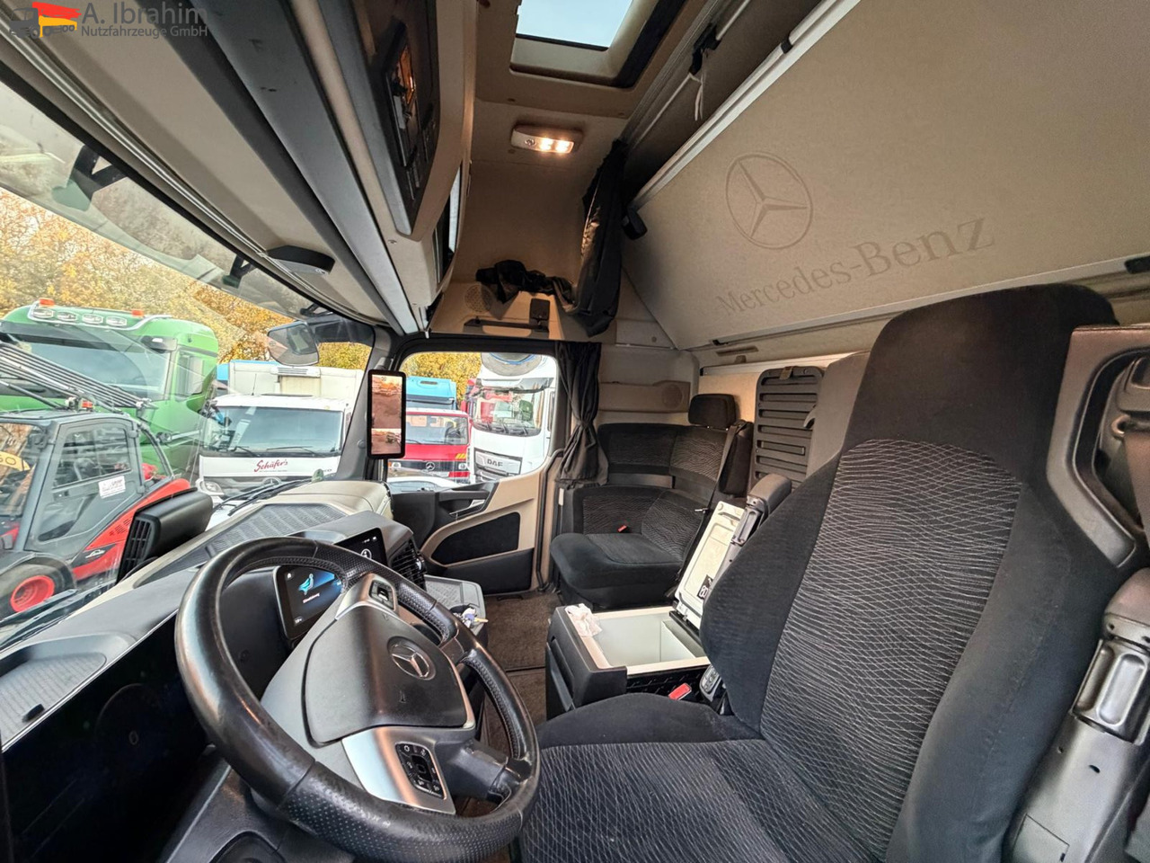 Mercedes-Benz Actros 1845 GigaSpace | Retarder | 4x2 | Luft Luft | LowLiner - Çekici: fotoğraf 3 Mercedes-Benz Actros 1845 GigaSpace | Retarder | 4x2 | Luft Luft | LowLiner - Çekici: fotoğraf 3