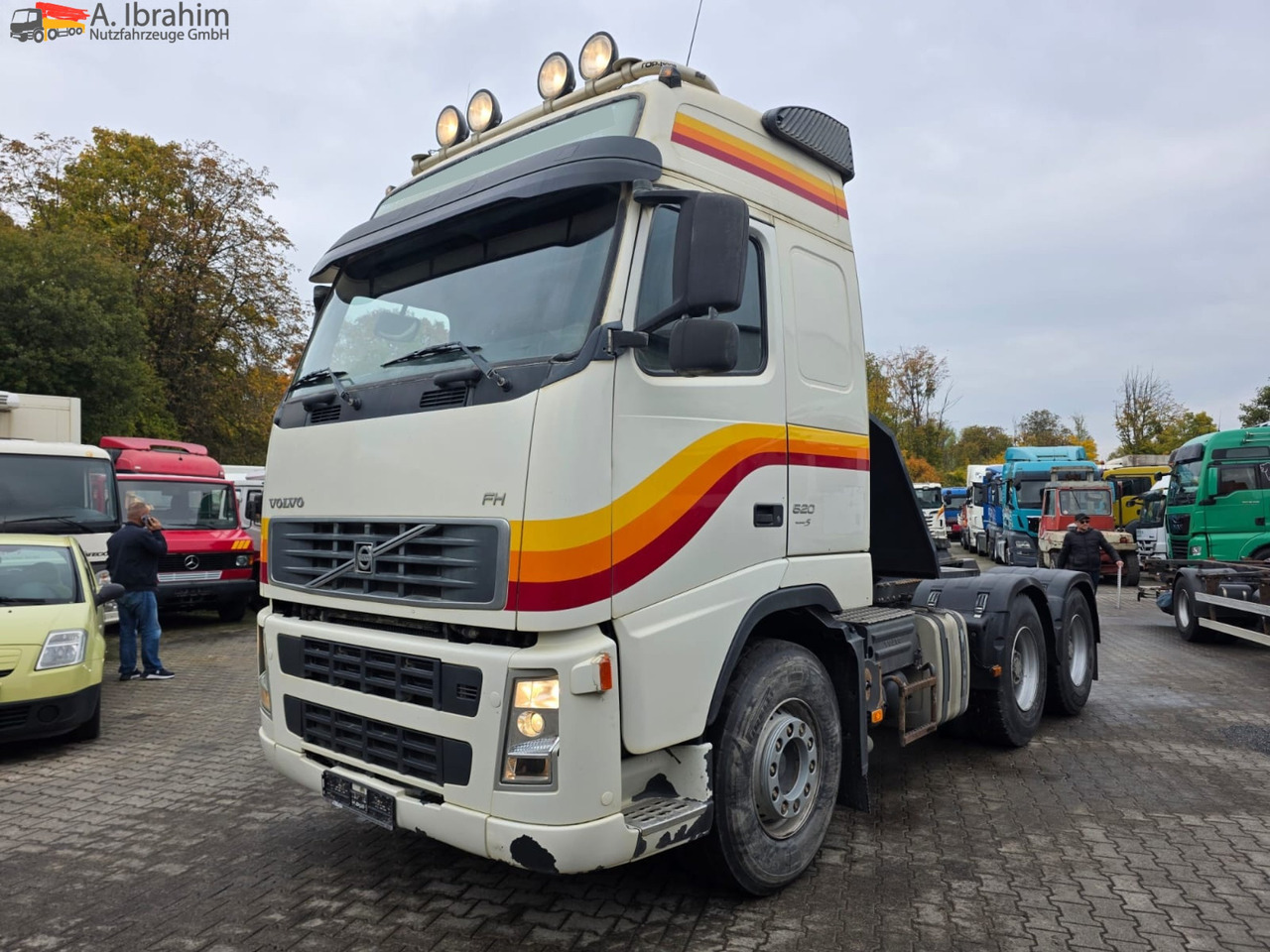 Volvo FH 520 | 6x4 | Schaltgetriebe | Blatt Blatt Klima | Trommelbremse | 3 Pedals - Çekici: fotoğraf 1 Volvo FH 520 | 6x4 | Schaltgetriebe | Blatt Blatt Klima | Trommelbremse | 3 Pedals - Çekici: fotoğraf 1