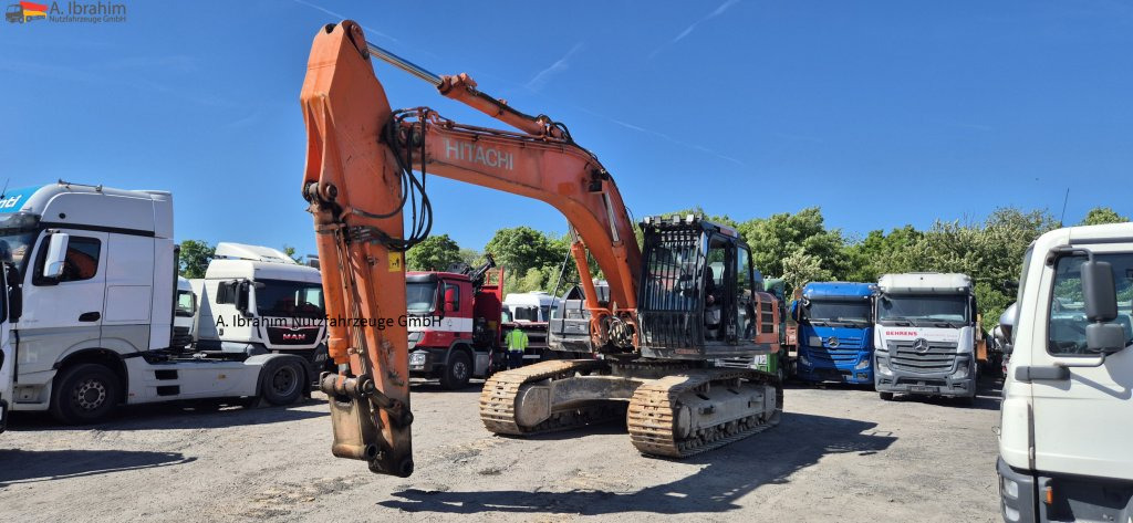 Hitachi ZX 300LCN-6 Schaden imHeckbereich, läuft aber !! 8125 h - Paletli ekskavatör: fotoğraf 1 Hitachi ZX 300LCN-6 Schaden imHeckbereich, läuft aber !! 8125 h - Paletli ekskavatör: fotoğraf 1