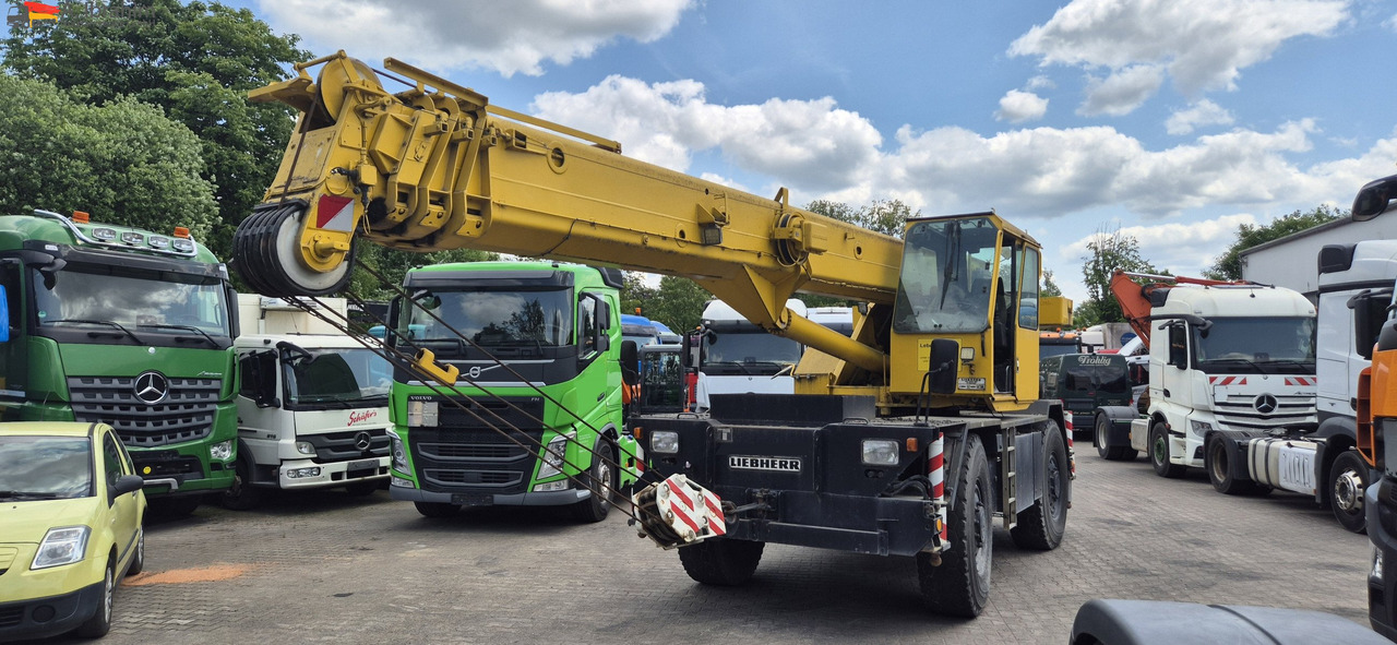 Liebherr LTL1025 | Autokran 4x4 | 25t Tragkraft | 26m Teleskopausleger | Allrad - Mobil vinç: fotoğraf 1 Liebherr LTL1025 | Autokran 4x4 | 25t Tragkraft | 26m Teleskopausleger | Allrad - Mobil vinç: fotoğraf 1