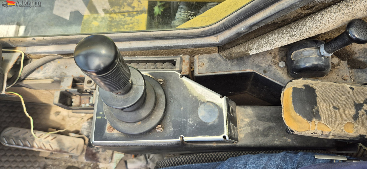 Liebherr LTL1025 | Autokran 4x4 | 25t Tragkraft | 26m Teleskopausleger | Allrad - Mobil vinç: fotoğraf 4 Liebherr LTL1025 | Autokran 4x4 | 25t Tragkraft | 26m Teleskopausleger | Allrad - Mobil vinç: fotoğraf 4