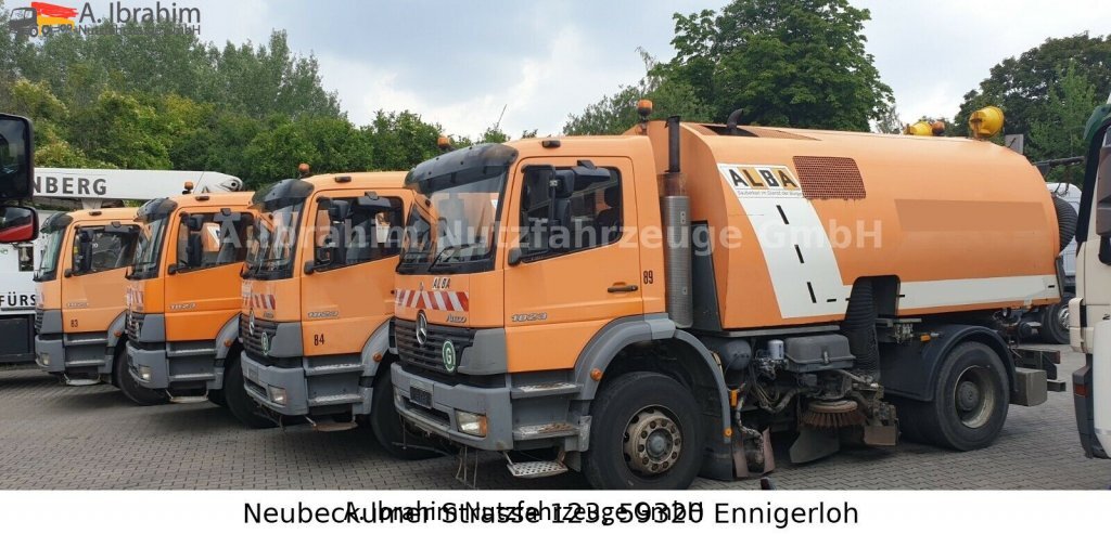 Mercedes-Benz 1823 DB 1823,Optifant 70, 3677 h Betriebsst., 2 Motors, 3 Pedals - Yol süpürme aracı: fotoğraf 2 Mercedes-Benz 1823 DB 1823,Optifant 70, 3677 h Betriebsst., 2 Motors, 3 Pedals - Yol süpürme aracı: fotoğraf 2