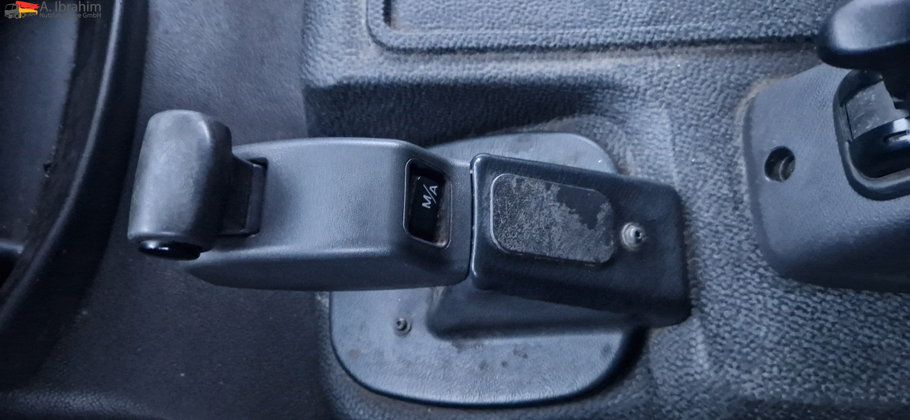 Mercedes-Benz 816 Koffer, LBW - Kapalı kasa kamyonet: fotoğraf 3 Mercedes-Benz 816 Koffer, LBW - Kapalı kasa kamyonet: fotoğraf 3